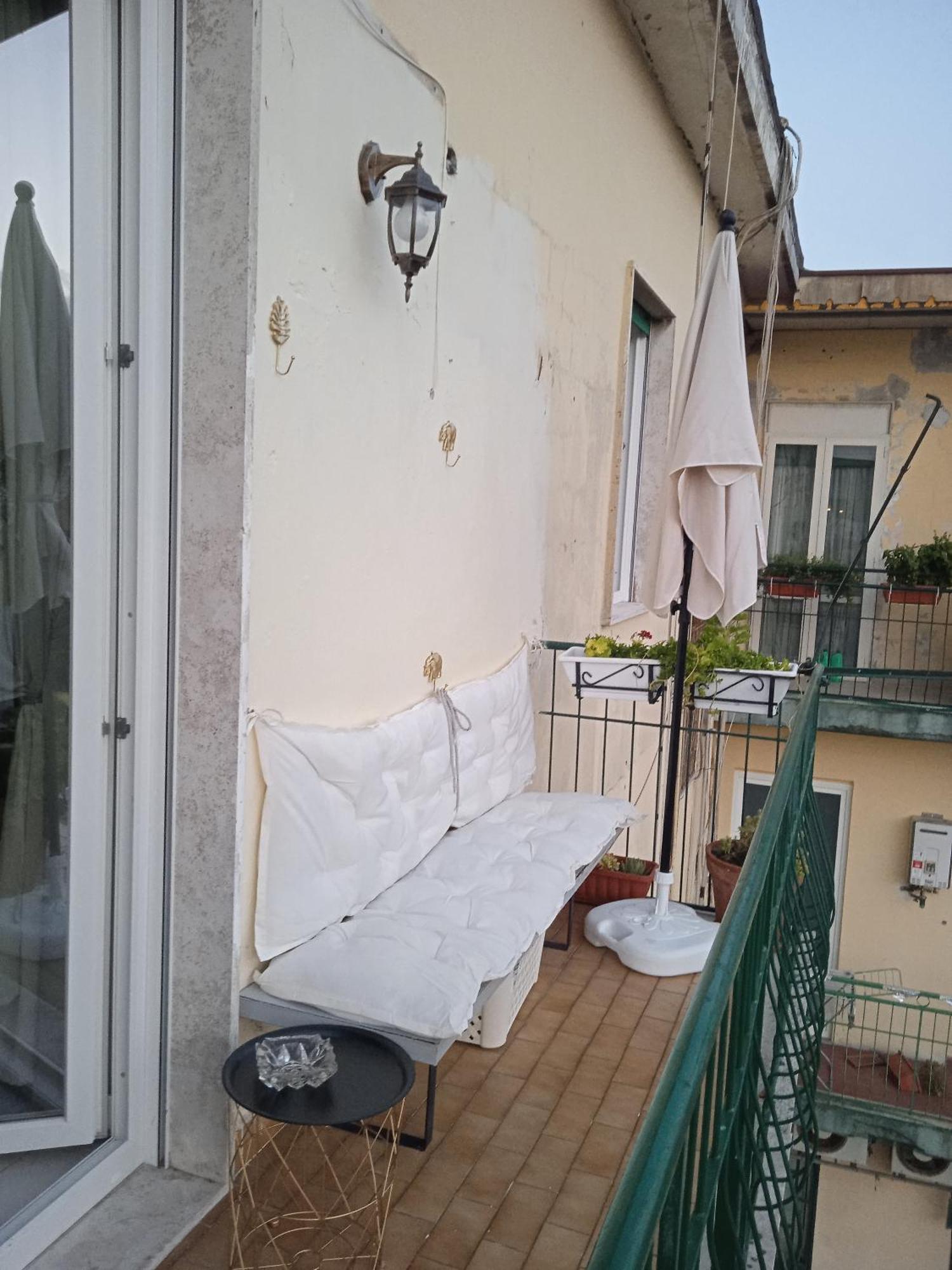 Bella 'Mbriana Apartment Наполи Екстериор снимка
